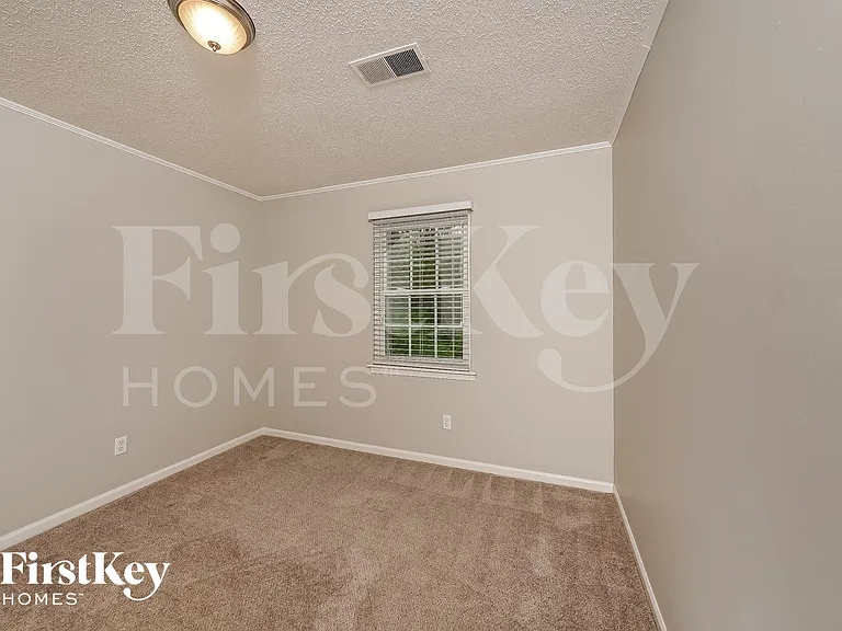 1731 Tudor Dr — Photo 10