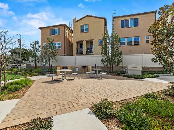 15425 W Encanto Way, Mission Hills, CA 91345