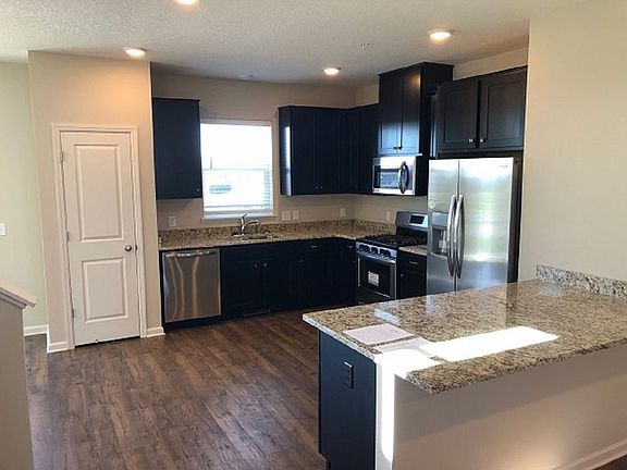 5th image of 8773 Granite Ln