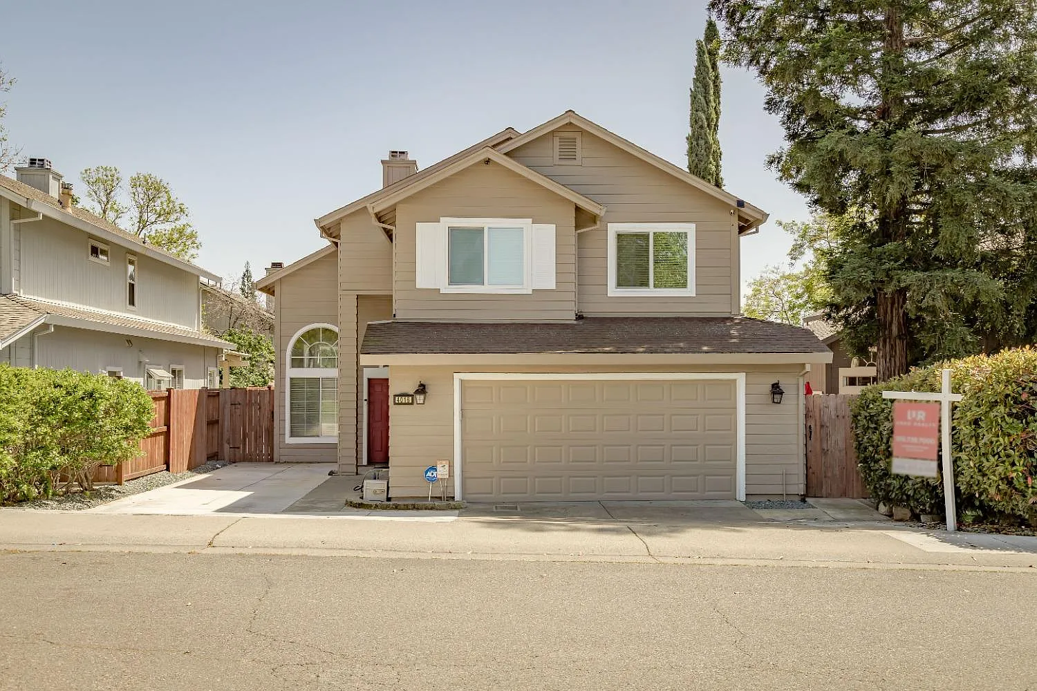 4016 Diane Dr photo 1