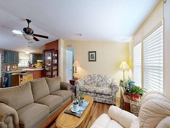 3rd image of 21238 NE 150TH Street