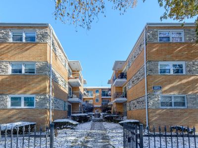 4339 N Kedvale Ave APT 2N, Chicago, IL, 60641