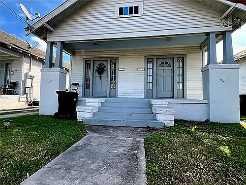 2909 Hollygrove St Photo 1