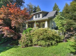 20695 Puget St NE, Indianola, WA 98342