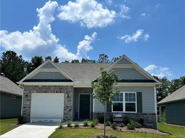 179 Hydrangea Ct, Dallas, GA 30132