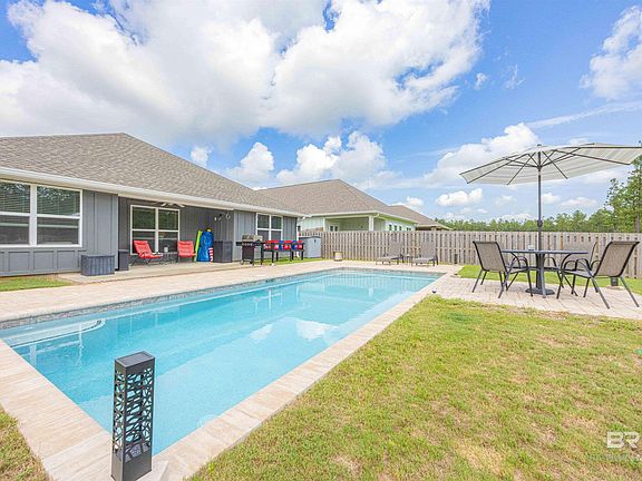 2nd image of 13515 Antler Hill Rd