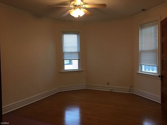 3863 Drake Dining Room