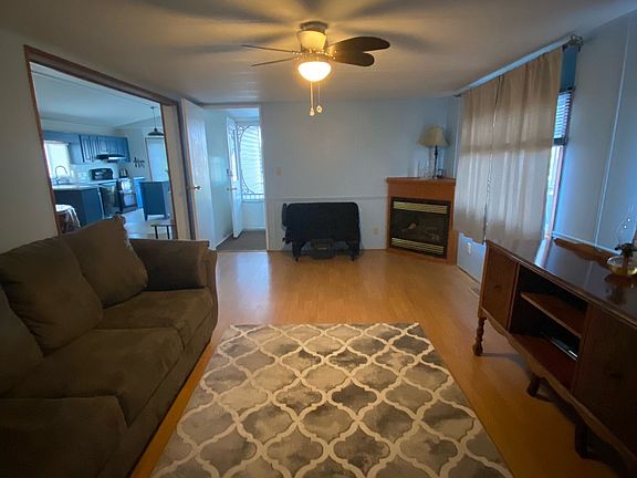 3rd image of 3033 Townline Rd Unit 187