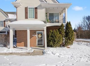 2858 Cottonwood Dr Unit C, Waterford, MI 48328