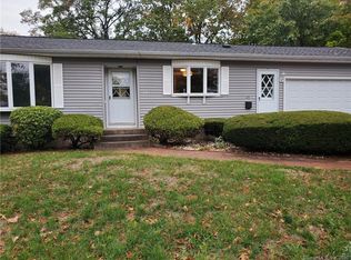 25 Scott Dr, Manchester, CT 06042