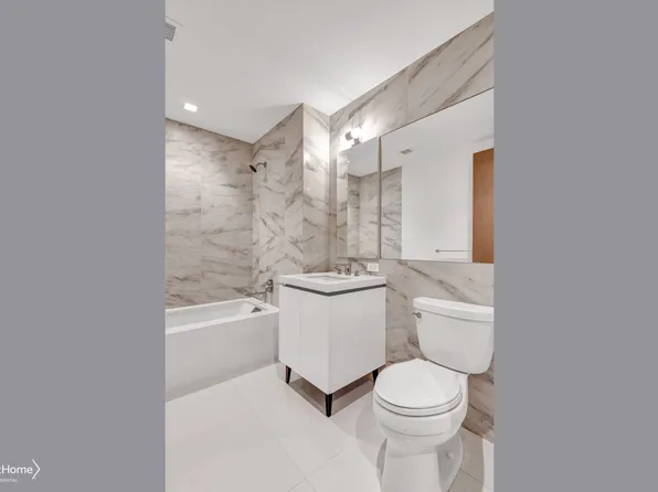 200 East 21st Street image 19 of 48