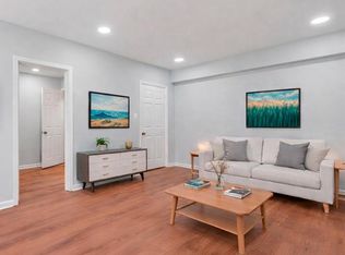 1909 N Rhodes St APT 25, Arlington, VA 22201