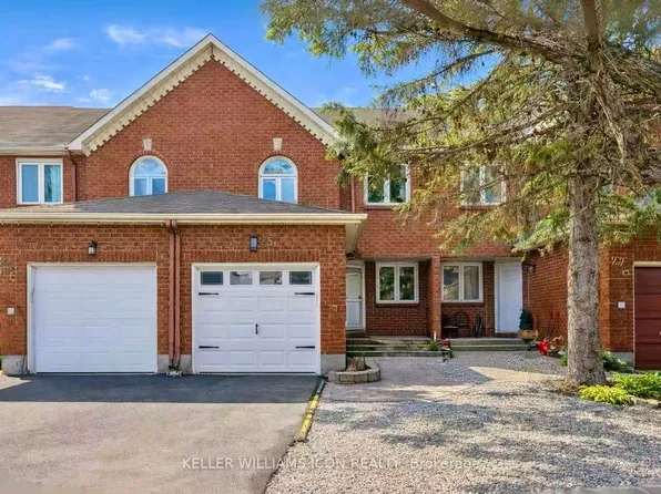 25 Robarts Cres, Ottawa, ON K2L 3Z4