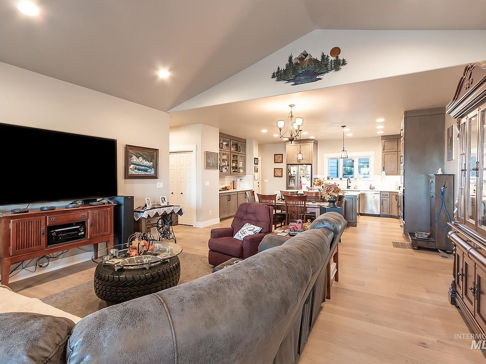 21301 Cessna Ct, Greenleaf, ID 83626 MLS 98893243 Zillow