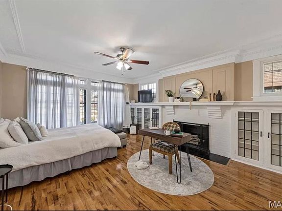 5th image of 5138 Waterman Blvd