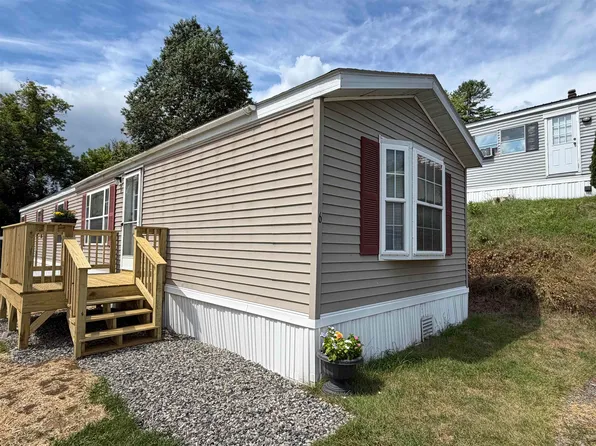 6 Hilltop Manor Mobile Home Park, Littleton, NH 03561