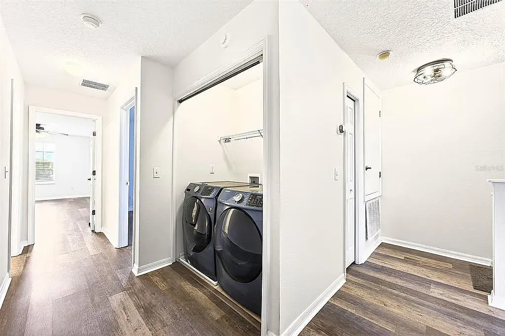 3 bed, 1347 sqft, $850 — Photo 4