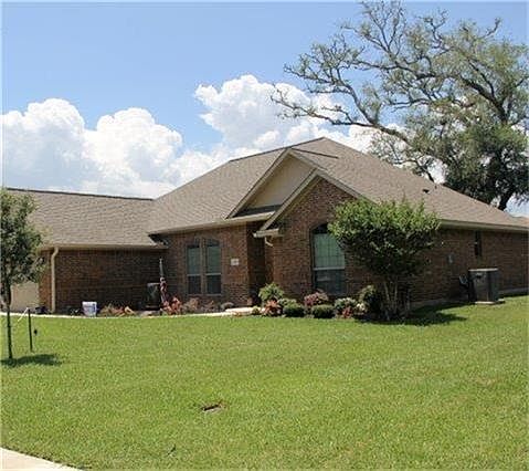 1st image of 100 Blue Jay Ct