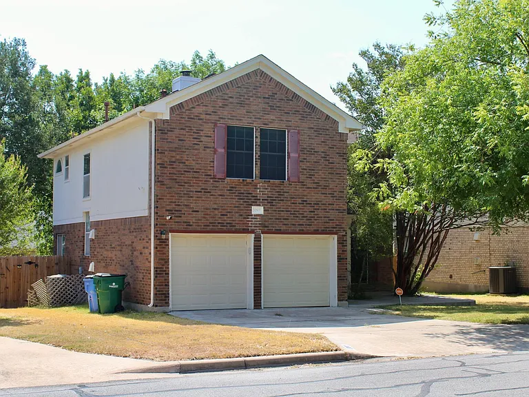 20901 Racers Ford Ln — Photo 3