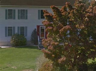 25 Concordia Rd, Mahopac, NY 10541