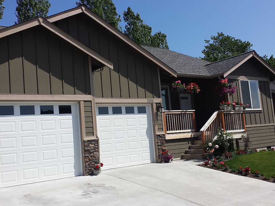 2nd image of 2138 Siddle St