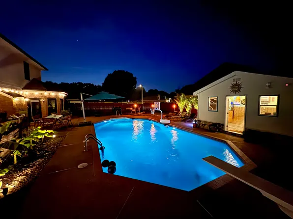 434 Bowling Brook Dr, Collierville, TN 38017