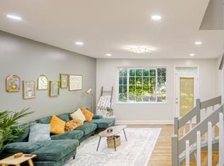 (Undisclosed Address), Glendale Heights, IL 60139