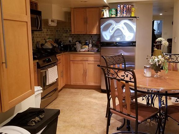 2nd image of 1395 E 52nd St #1