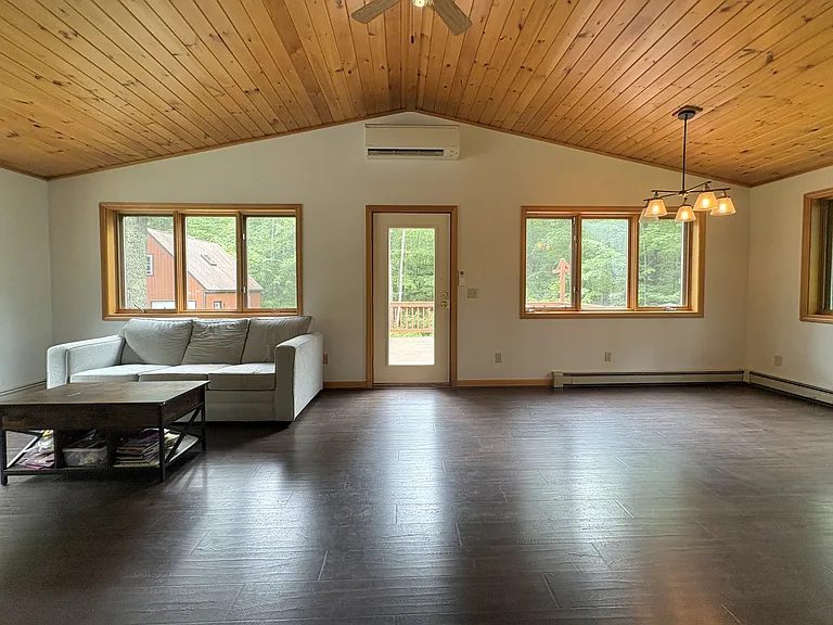 71 Summit Rd — Photo 24
