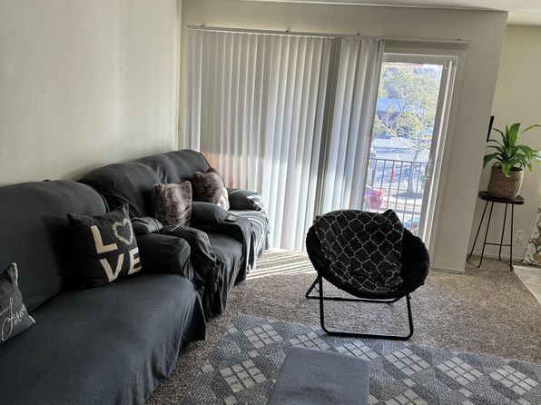 1580 San Antonio Ave APT C