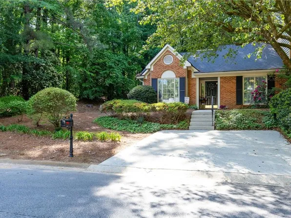 1907 Ivy Glen Dr SE, Smyrna, GA 30082