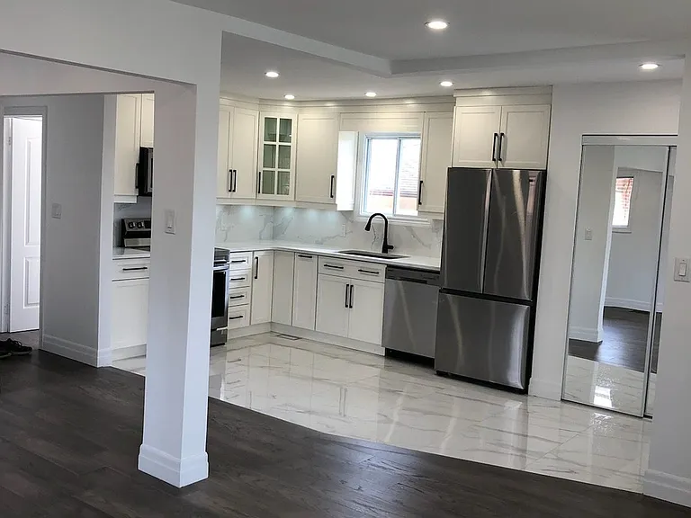 439 Wilson Rd N — Photo 5