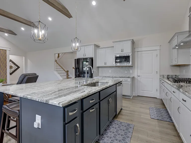 5043A High Park Hill Dr — Photo 9