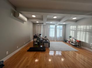 1409 W 7th St #4, Brooklyn, NY 11204