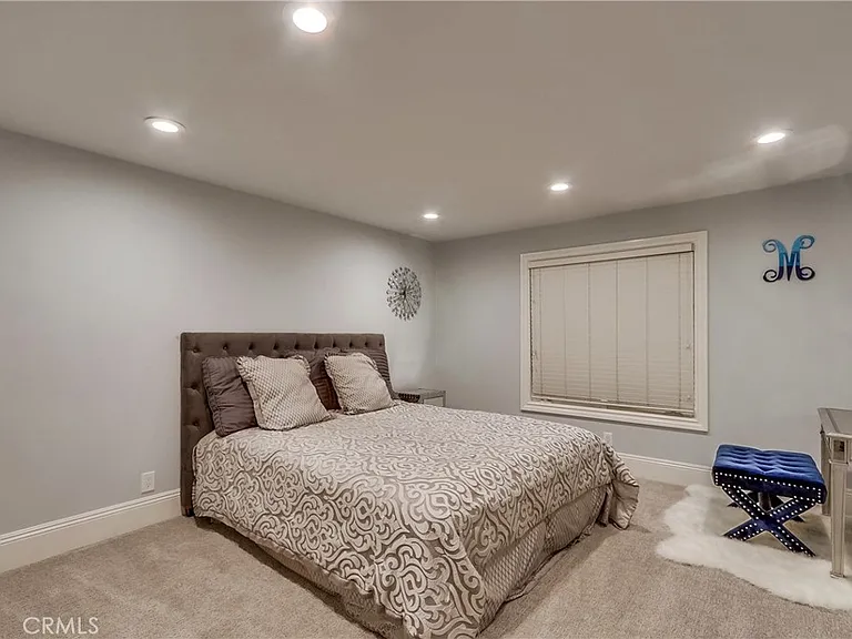 28092 Tefir — Photo 36