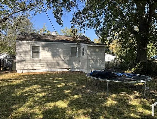 2213 Fulton Ave SW — Photo 10