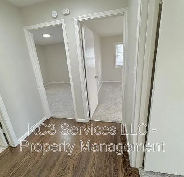 5940 E 136th St — Photo 10