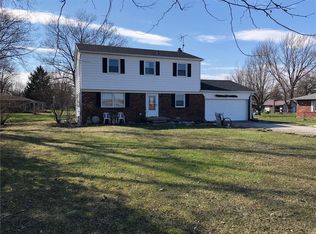 422 N 200 W, Greenfield, IN 46140