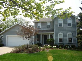 268 West Trl, Grayslake, IL