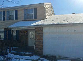 984 Richwood Cir, Hamilton, OH 45013