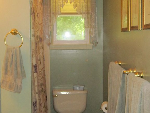 Full Bath