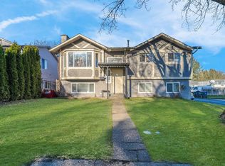 13971 89th Ave, Surrey, BC V3V7G9