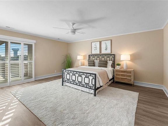 2nd image of 700 Oriole Drive #223A