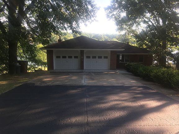 5th image of 47925 Tomahawk Dr