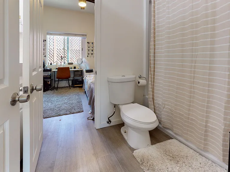 5126 Ewing St — Photo 12