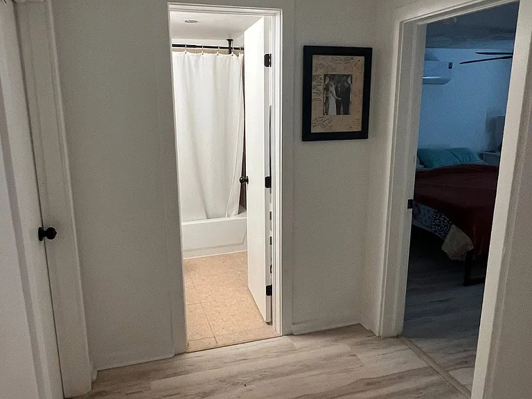 103A Calle Alamosa #B — Photo 5