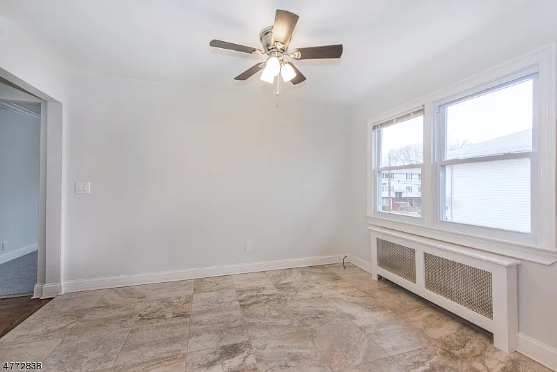 3 bed, 1.5 bath, $3,150 — Photo 3