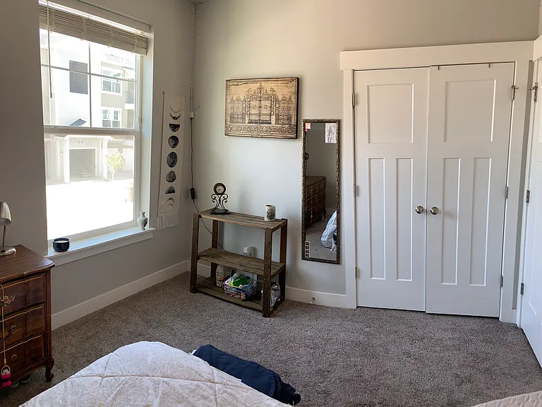45 W Silver Springs Dr — Photo 7