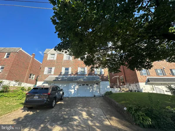 8805 Hargrave St, Philadelphia, PA 19152