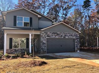 490 Classic Rd, Athens, GA 30606